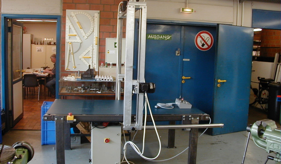 Styroporschneidemaschine